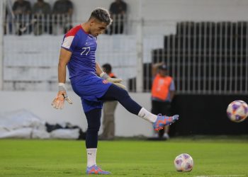 Mele: «Le ponemos el pecho a las balas y queremos levantar a Unión»
