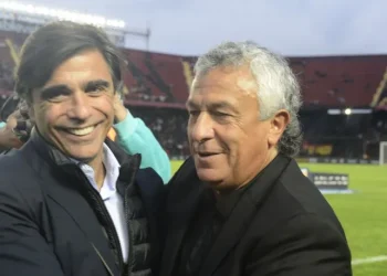 Colón dejó a Banfield sin DT