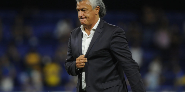Colón hizo fútbol y Gorosito mantiene algunas dudas