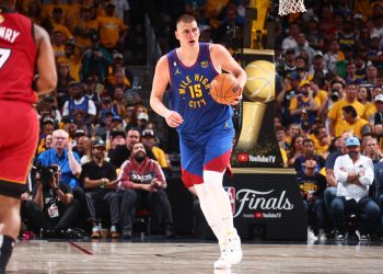 Denver se puso 1-0 en las finales de la NBA
