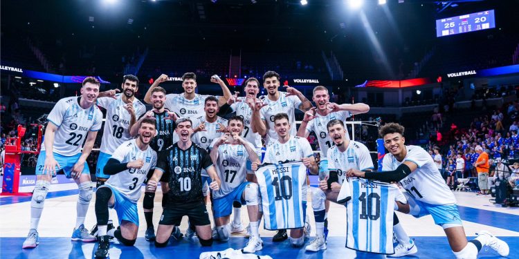 VNL: Argentina superó a Francia, último campeón olímpico, y ahora va por Bulgaria