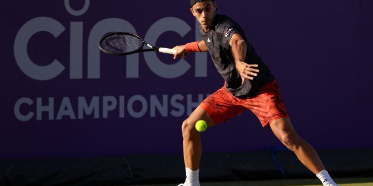 La lluvia postergó el partido de Cerúndolo en la semifinal del Torneo de Eastbourne