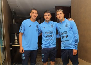Palacios y Bounanotte fueron los primeros en llegar a la concentración de la Selección