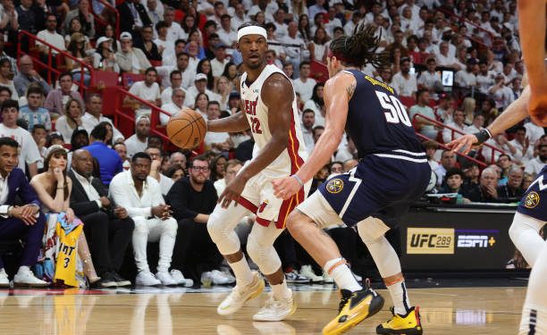 Denver le ganó el tercer juego a Miami y está cada vez más cerca del Anillo