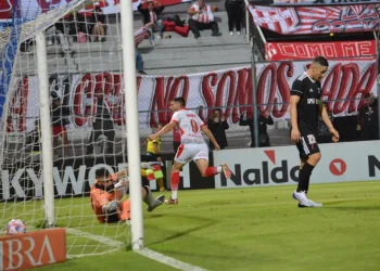 Por los 32vos de final de la Copa Argentina, Instituto le ganó a Riestra por 2-1