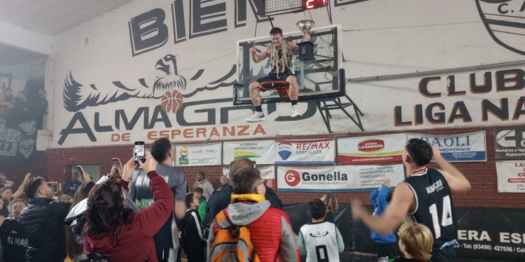 Almagro venció a Sanjustino y se consagró Bicampeón