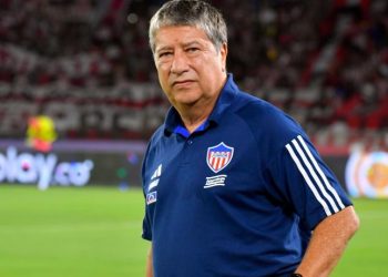 Bolillo Gómez, DT de Junior, habló de Perlaza y Mele