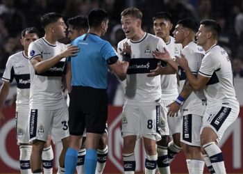 Gimnasia obligado a ganar en su visita a Goias de Brasil