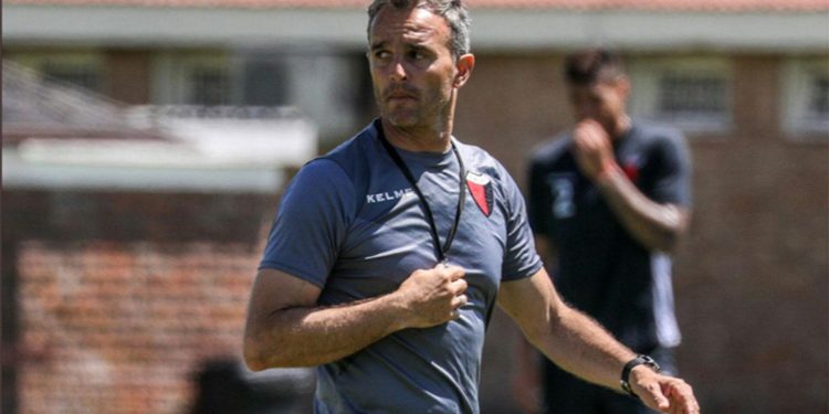 Pablo Lavallén podría volver a dirigir en el fútbol argentino