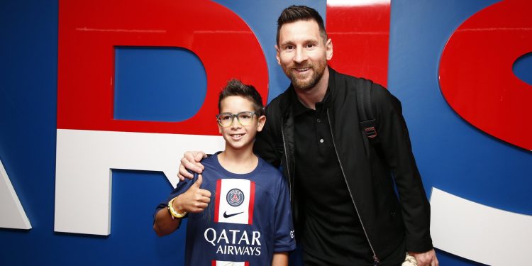 PSG oficializó la salida de Messi