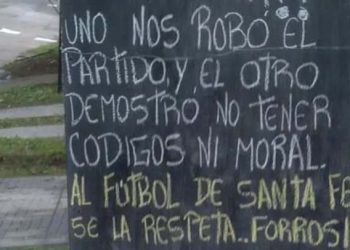 La foto viral del día: «Al fútbol de Santa Fe se lo respeta»