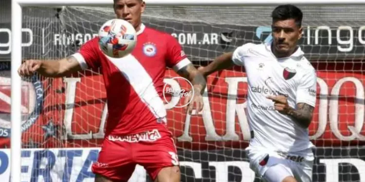 Colón tiene día y hora para visitar a Argentinos Jrs en La Paternal