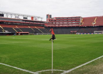Colón vende palcos y plateas para el partido ante Belgrano