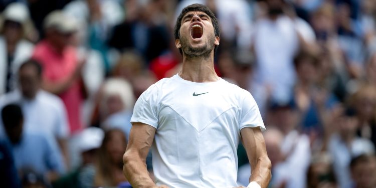 Alcaraz y Medvedev se cruzaran en la semifinal de Wimbledon