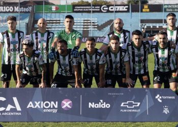 Villa Mitre dio el batacazo y eliminó a Godoy Cruz de la Copa Argentina