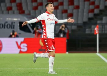 Colón llegó a un acuerdo de palabra con Rubén Botta