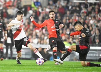 Entre bajas, retornos y continuidades: los concentrados de Colón para el duelo ante Belgrano