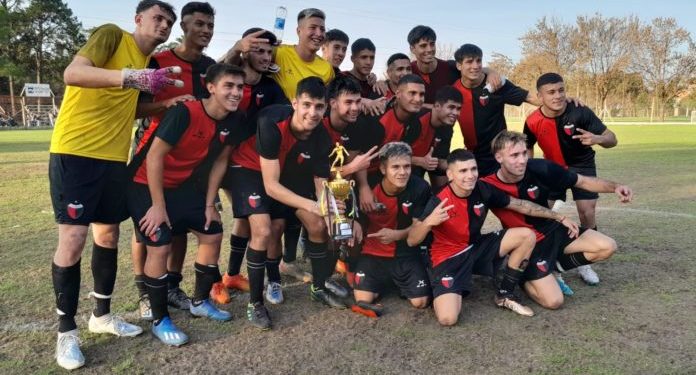 Colón venció a Unión en el clásico por Liga Santafesina