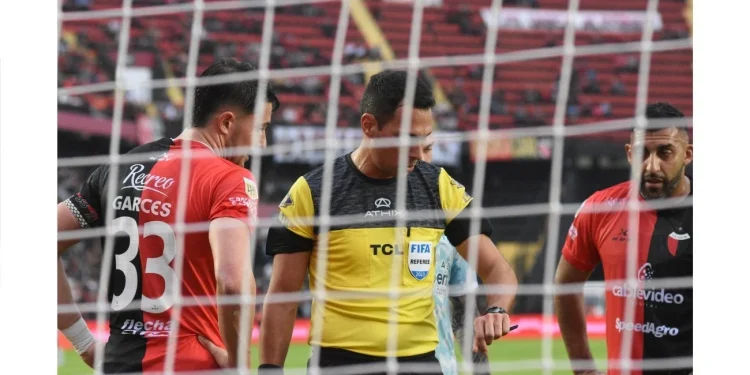 Garcés y Wanchope pueden volver ante Argentinos