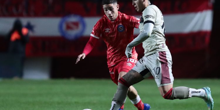 El motivo por el cual no avanza la venta de Farías al Inter de Miami