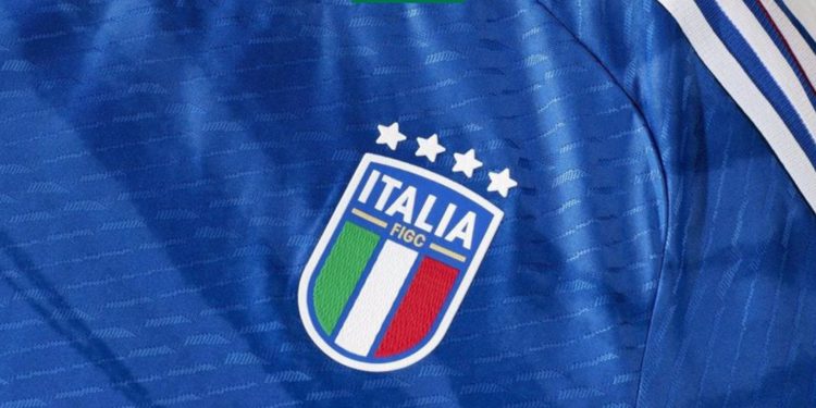 ¿Quién es el ex Colón que podría ponerse la camiseta de la selección italiana?