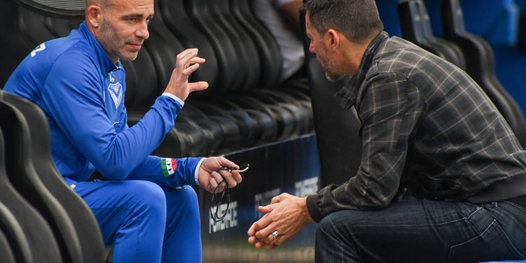 Méndez prepara el equipo de Vélez que recibirá a Unión