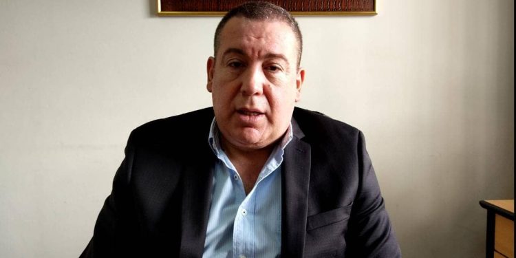 ¿Quién es el apuntado para asesorar a Colón en el mercado de pases?