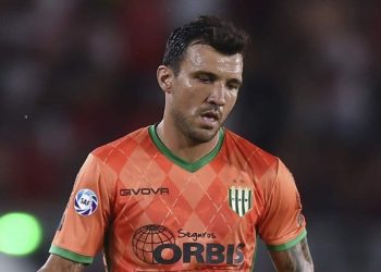 Nicolás Bértolo decidió rescindir contrato con Banfield