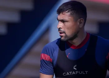 Pipo apunta a un paraguayo que ya se despidió de su club