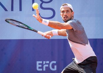 Pedro Cachín avanzó a los cuartos de final del ATP de Gstaad