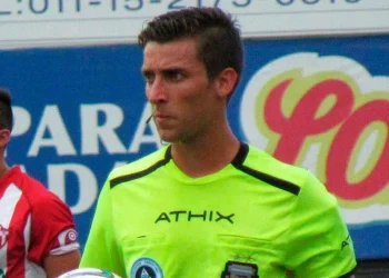 La visita de Colón a La Paternal tiene árbitro definido