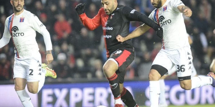 La gente de Colón se cansó y cantó «que se vayan todos»