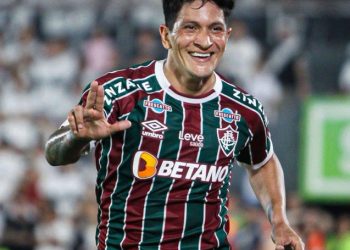 Doblete de Germán Cano para poner a Fluminense entre los mejores 4 del continente