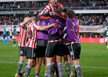 Estudiantes, a un paso de estar en cuartos de final de la Sudamericana