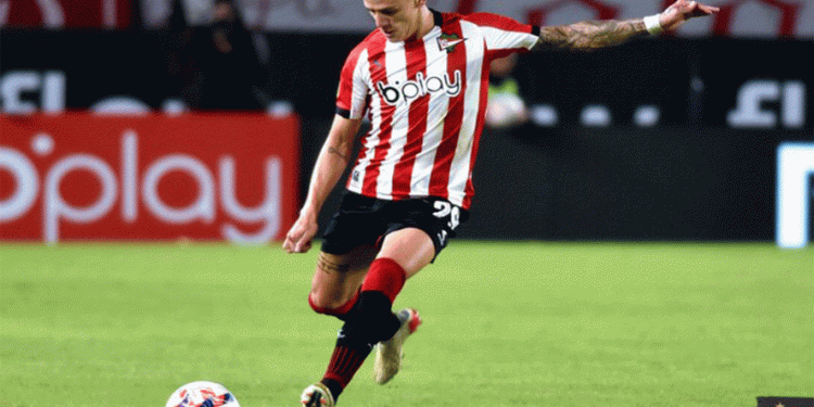 Estudiantes tiene dos ofertas formales por Leonardo Godoy