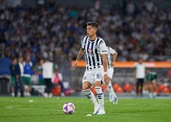 Favio Álvarez firmó todos los papeles para desvincularse de Talleres: viajará rumbo a Santa Fe