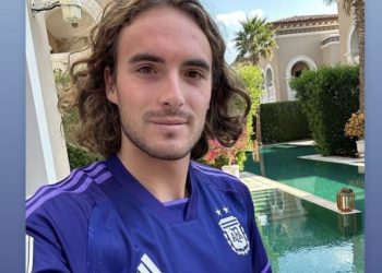 Tsitsipas sobre la llegada de Messi a Inter: «Cuando me enteré de que él venía, me convertí en la persona más feliz»