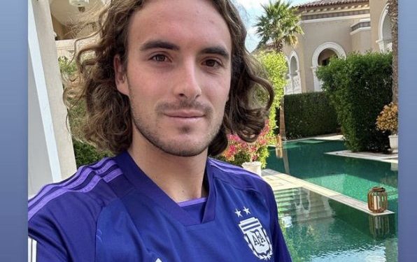Tsitsipas sobre la llegada de Messi a Inter: «Cuando me enteré de que él venía, me convertí en la persona más feliz»