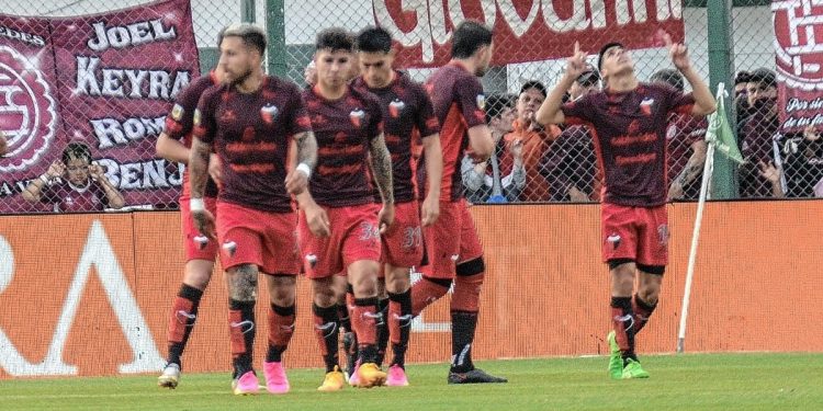 ¿Pipo podría hacer hasta cuatro cambios ante Barracas?