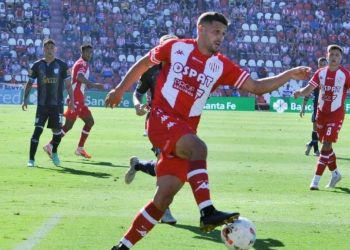Huracán borró a Juanchón García, que deberá buscarse club