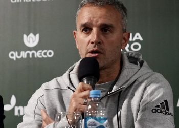 Sarmiento presentó a Pablo Lavallén, que quiere a Pepe Sand para su equipo