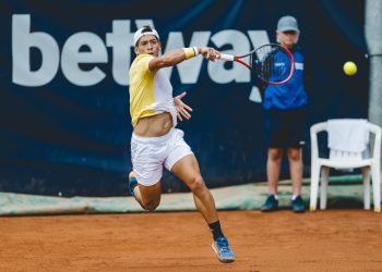 Báez le ganó a Etcheverry y jugará la final del ATP de Kitzbuhel