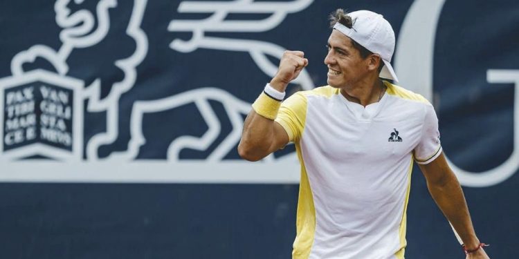 Sebastián Báez subió 30 puestos en el ranking ATP