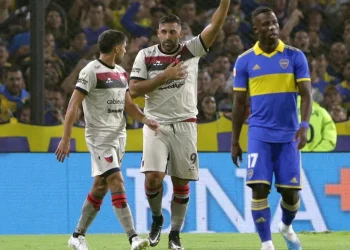 Huracán descartó iniciar negociaciones por Wanchope Ábila