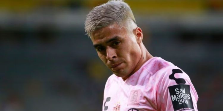 Brian Fernández rescindió contrato con Morelia de México