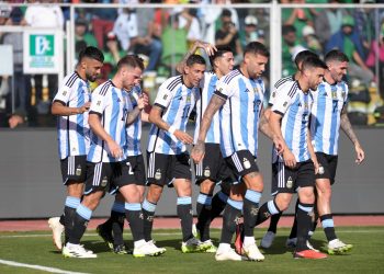 Argentina no extrañó a Messi y goleó a Bolivia en La Paz