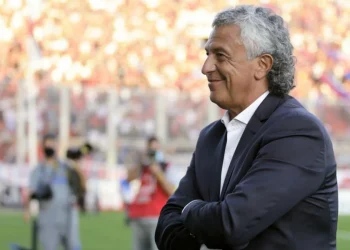 Gorosito: «Colón tiene todo para ser grande y tienen que exigirle como tal»