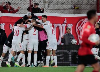 «Pipón pipón»: la chicana de Huracán para Gorosito tras la victoria ante Colón
