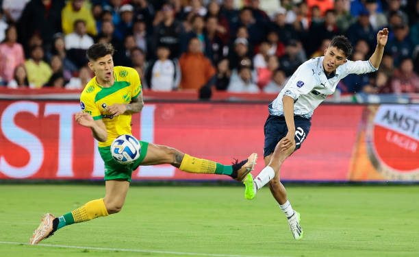 Copa Sudamericana: Dura derrota de Defensa en Ecuador