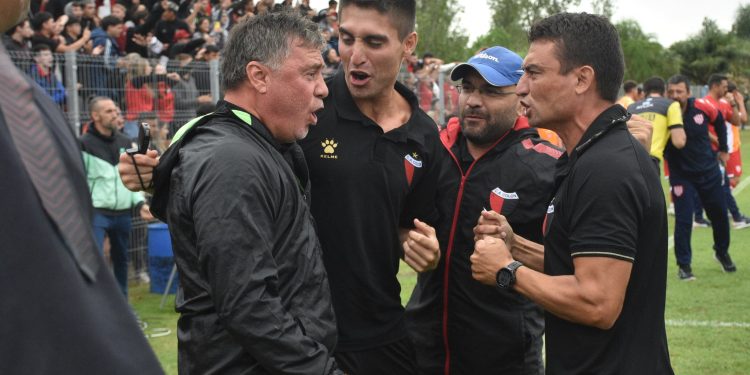 Chupete Marini se hará cargo de Colón en la Copa Santa Fe